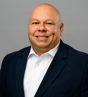 Lewis Alas Headshot