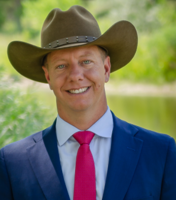 Norris Davis Headshot